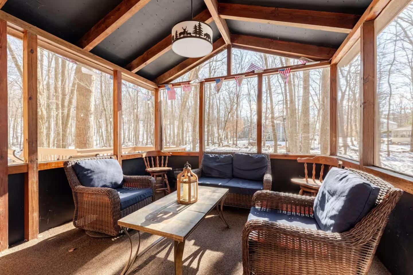 Cozy Cabin At Poconos With Hot Tub And Fire Pit East Stroudsburg Luaran gambar